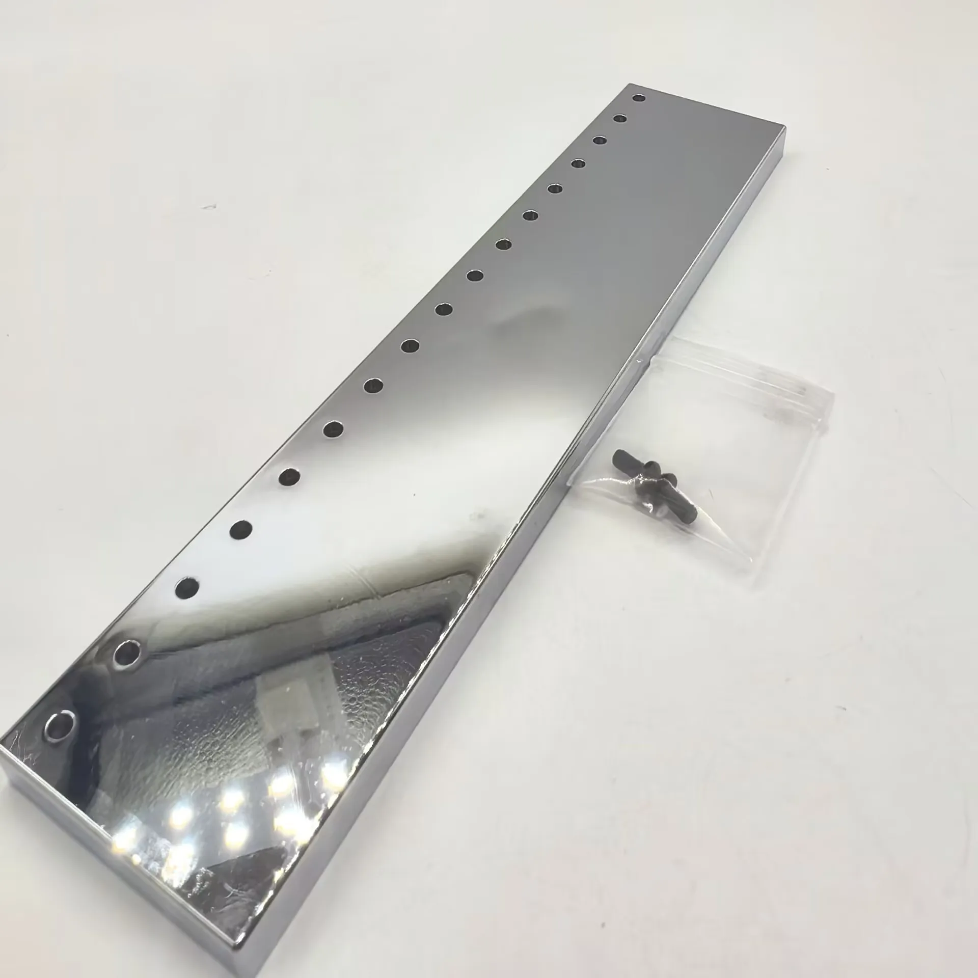 LESU 1/14 RC Tractor Truck Metal Front Bumper, Fit Tamiya King Hauler / Globe Liner 56301 56304 Standard Cab Shell