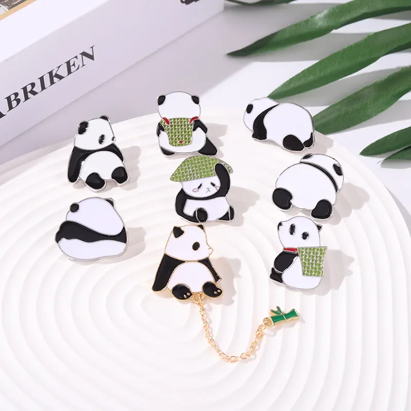 New Animal Alloy Panda Brooch Creative Cartoon Lovely Giant Panda Shape Drop Oil Badge Clothing Accessories