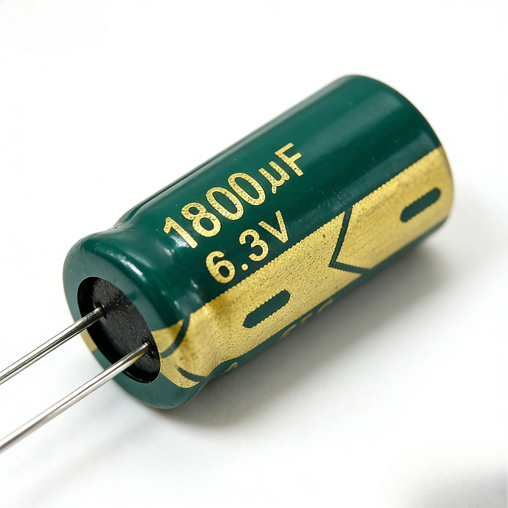 10PCS Capacitor Eletrolítico de Alumínio de Alta Frequência 6.3V 1800UF com Baixa ESR/Impedância, Tamanho 8*16mm 1800UF6.3V 20%