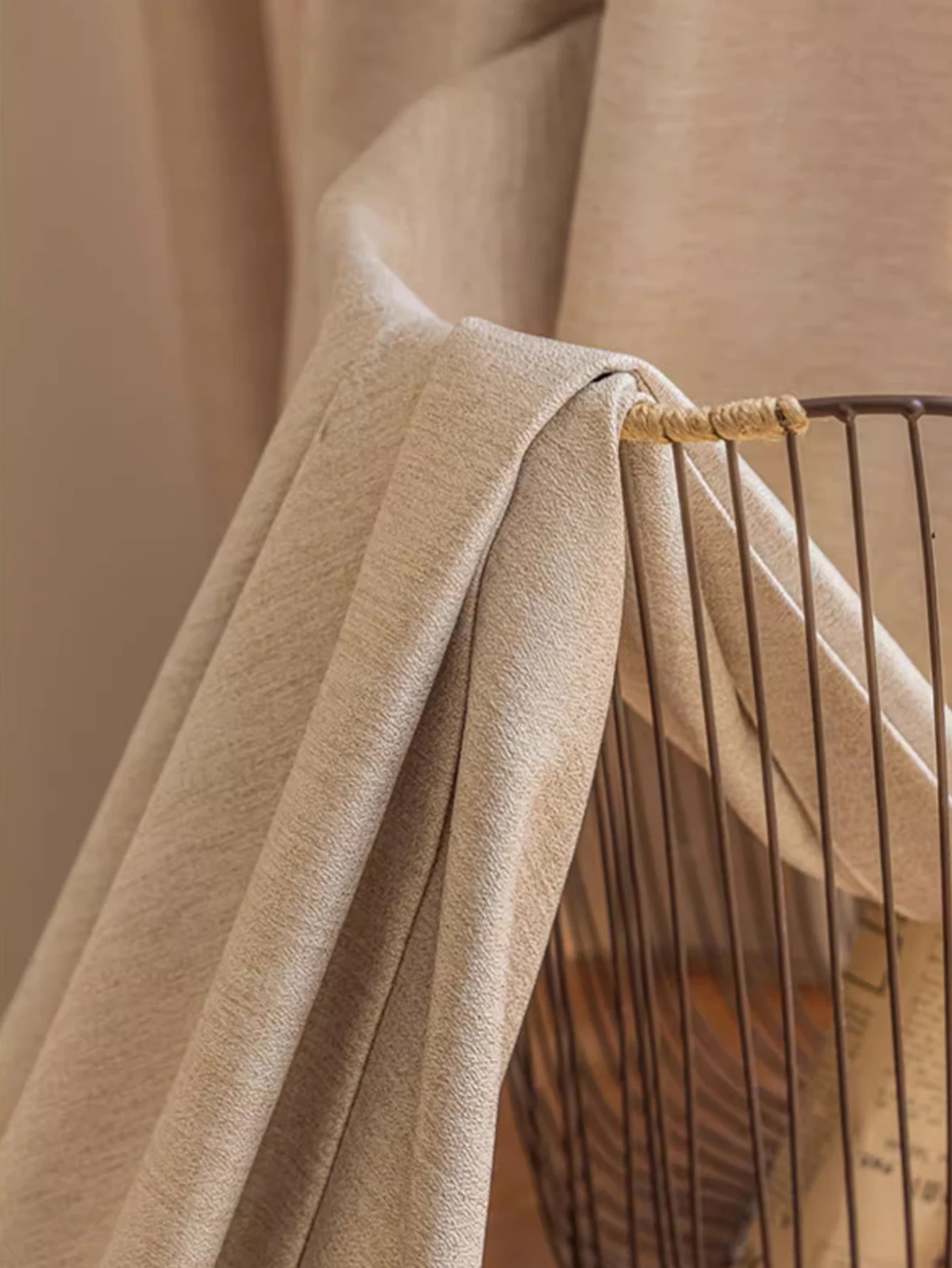 

Good Selling Line Fabric High Shading Home Curtain Window Blinds Polyester Living Room Solid Color Blackout Curtains For Bedroom