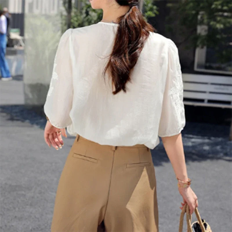 Spring Summer Elegant Fashion Embroidered Blouse Women Clothing Vintage Chic Pearl Button Tops Puff Sleeve Loose Casual Shirts