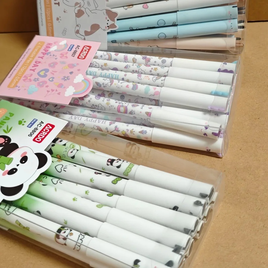 12er-Pack Gelstifte in Panda-Form, Cartoon-Panda-Gelstifte, die man auswischen kann, niedliches Design, hitzeempfindliche, auswischbare Stifte, Stifte, die bei hohen Temperaturen verschwinden, unverzichtbar für Lern- und Bürobedarf. – Detail 6