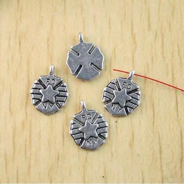 

25pcs 16x12mm Tibetan silver crafted star charms h1133