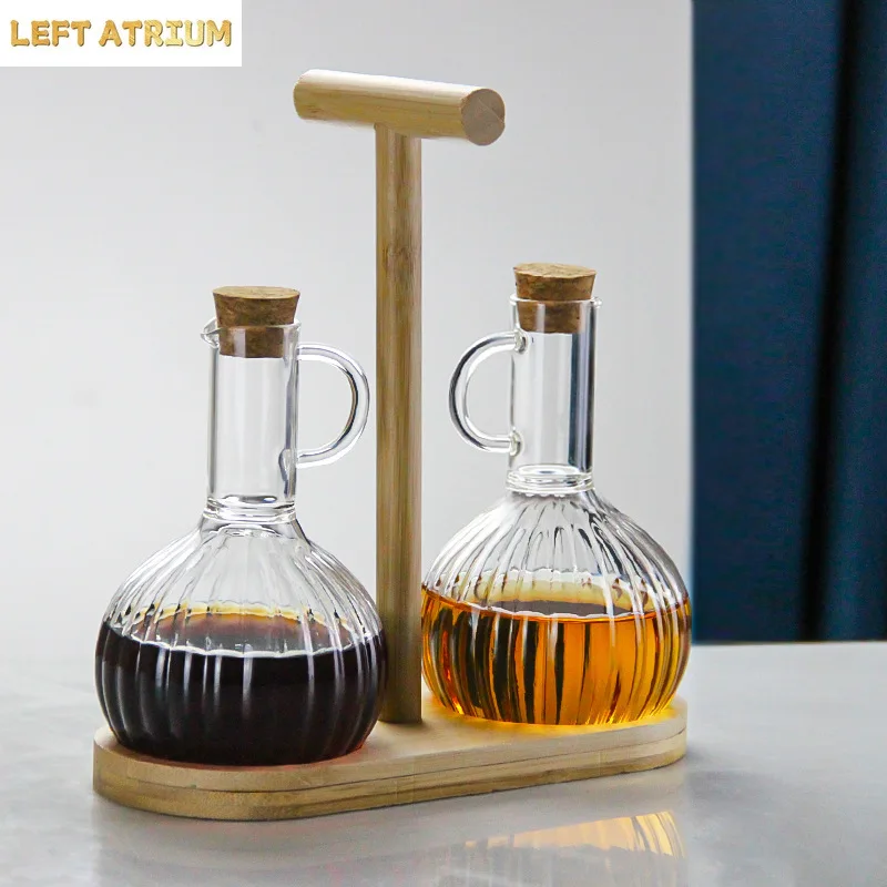

Household 300ml heat-resistant glass oil pot with wooden stand, liquid seasoning bottle, striped sauce and vinegar oil pot