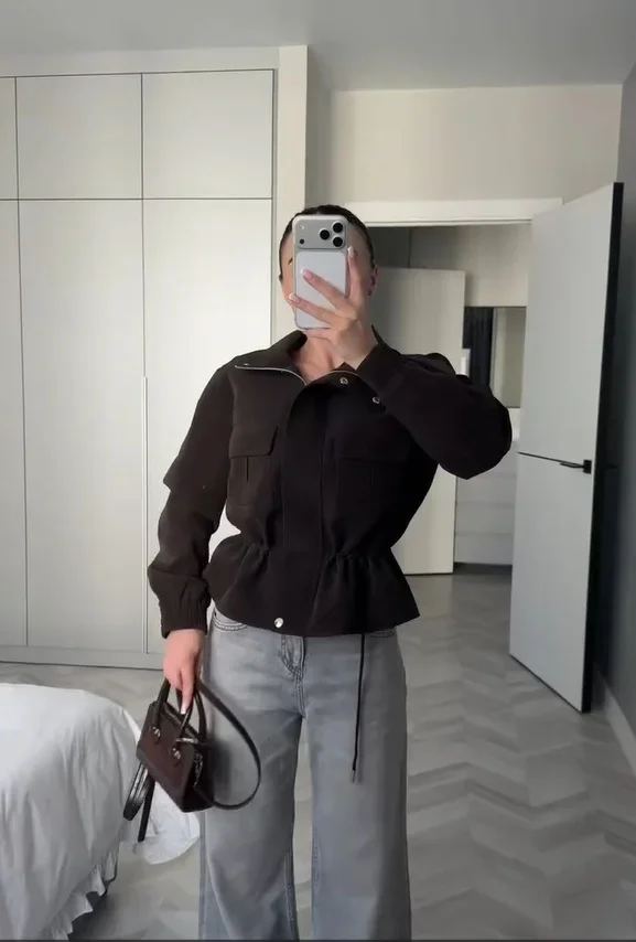 Stand Collar Drawstring Waist Cargo Jacket Elastic Cuff Multi Pocket Zip Up Short Utility Coat 2026 Casual Outdoor Outerwear