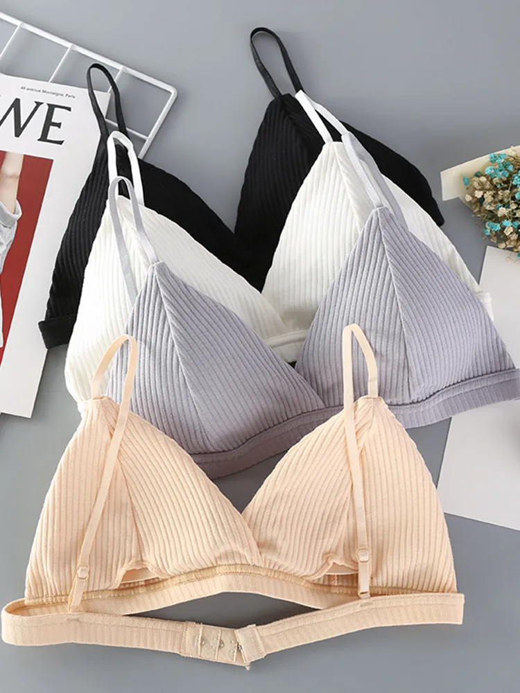 Damski bawełniany biustonosz push-up, prążkowany biustonosz typu bralette z trójkątnymi miseczkami, bez fiszbin, seksowna bielizna damska, prosta bielizna z niskim tyłem i pojedynczym zapięciem na haftki. — zdjęcie 2