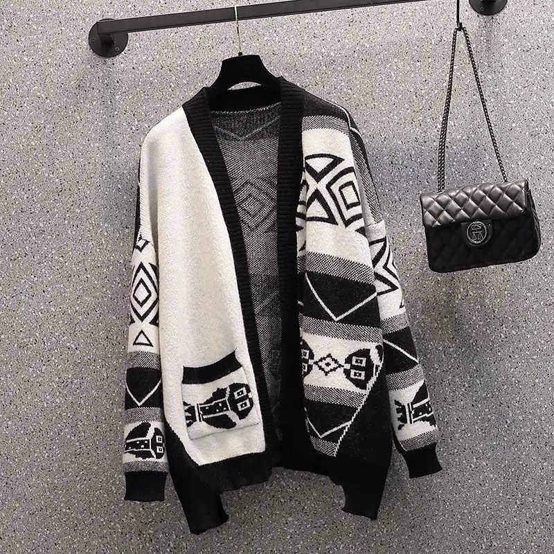 Autumn and Winter Set Women's New Korean Version Slimming Sweater Cardigan Waist Cinching Dress Elegant Women's Two-piece Set