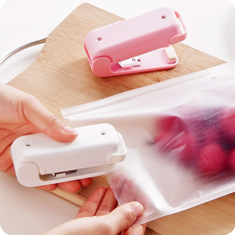 Portable Plastic Bag Sealer Mini Hand Electric Heating Seal Machine Electric Vacuum Food Sealer Kitchen Items Mini Bag Sealer