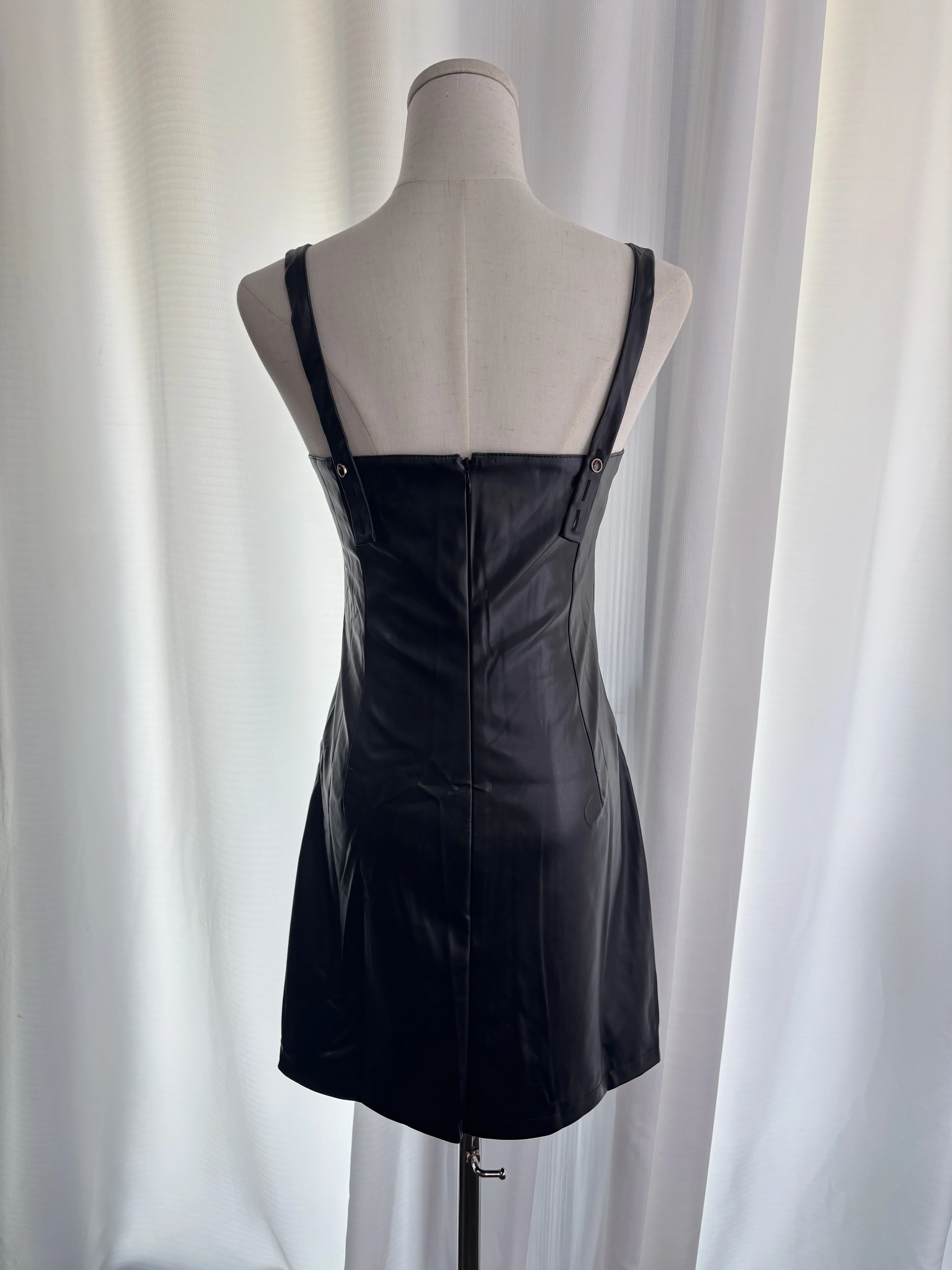 Abito Cami da donna in pelle PU americana vintage Real Shot, mini abito a trapezio snellente nero con punto a contrasto retrò, Edgy Y2K Par