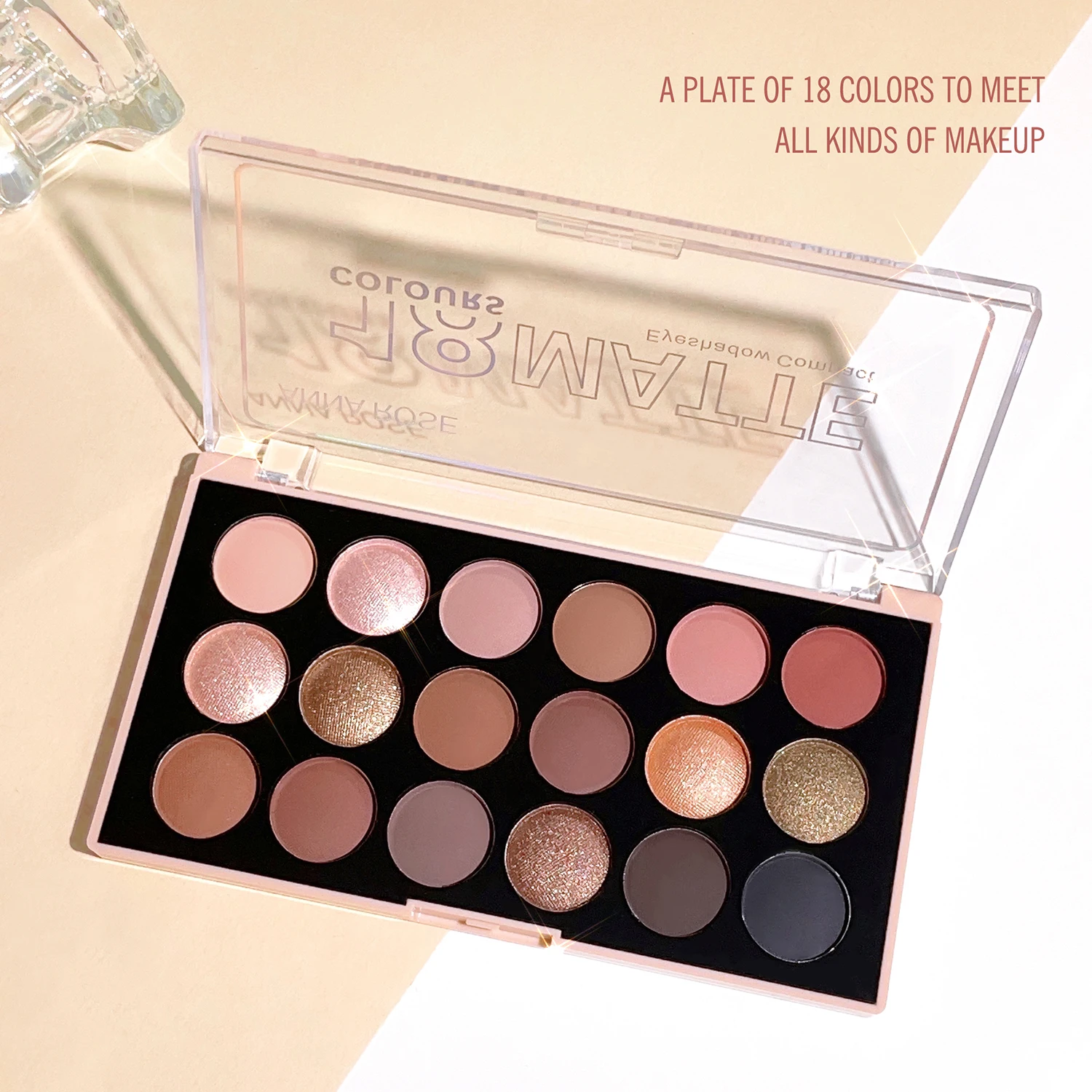 18-kleuren oogschaduwpalet - matte, glanzende en natuurlijke afwerking |   Waterdicht en zweetbestendig |   Langdurig, hoog pigment |   Perfect