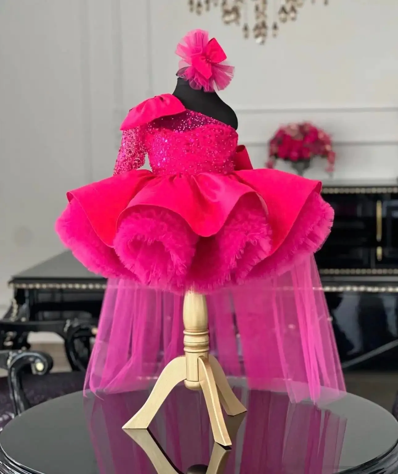 Customized Hot Pink Flower Girl Dress for Wedding With Bow Sequins Girl Birthday Ball Gowns Princess First Holy Communion Gowns