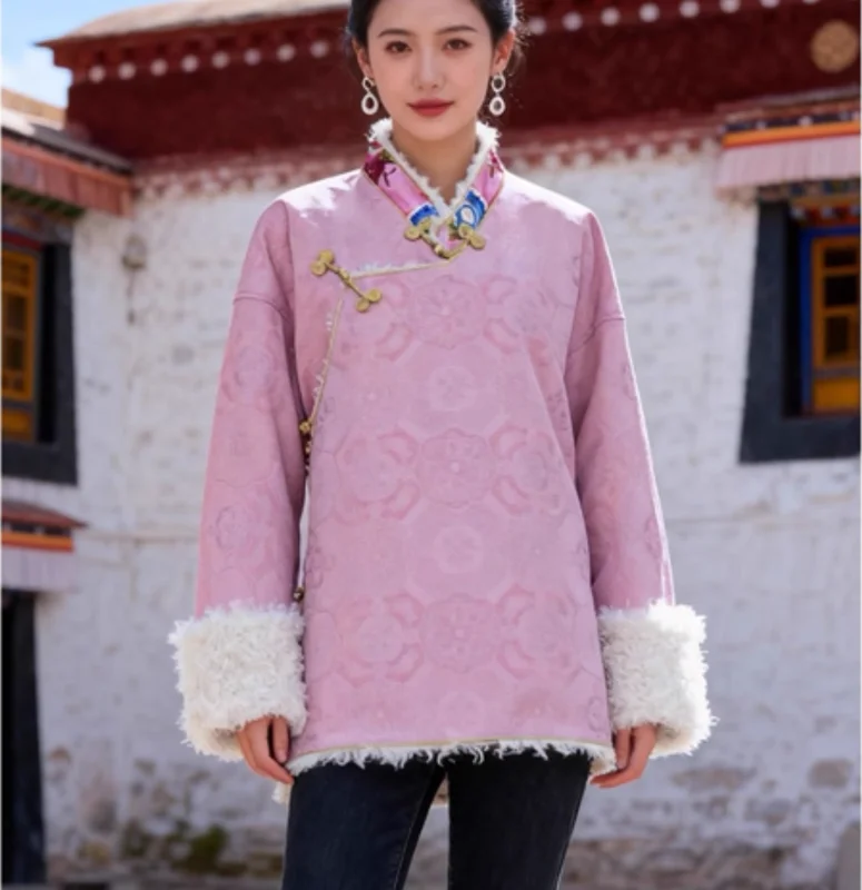 

Chinese Winter Ladies Thickened Xizang Warm Cotton Padded Clothes
