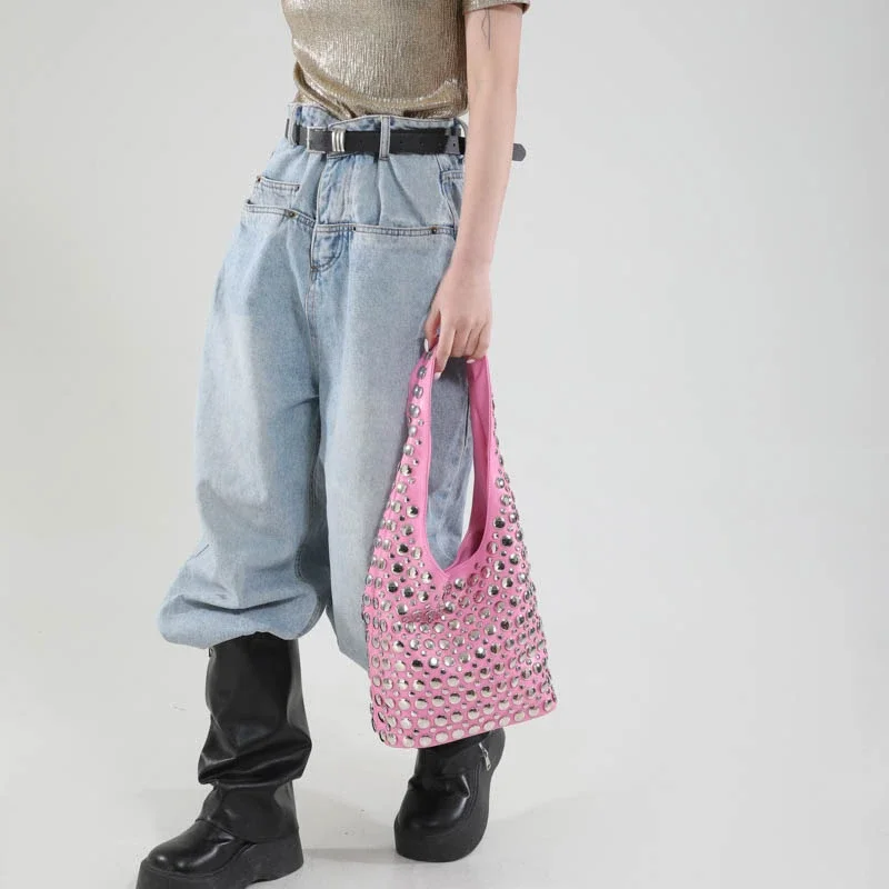 

Новые сумки на плечо с заклепками из искусственной кожи, большая вместимость, высокое качество, модные универсальные популярные индивидуальные сумки-тоут для женщин, розовые