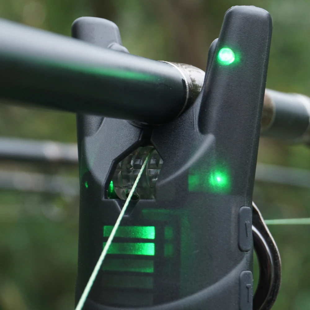 Hirisi HRS1 Carp Fishing Bite Alarm 1+4 Set Waterproof LED Bite Indicator Professional Carp Fishing Tackle Accessories