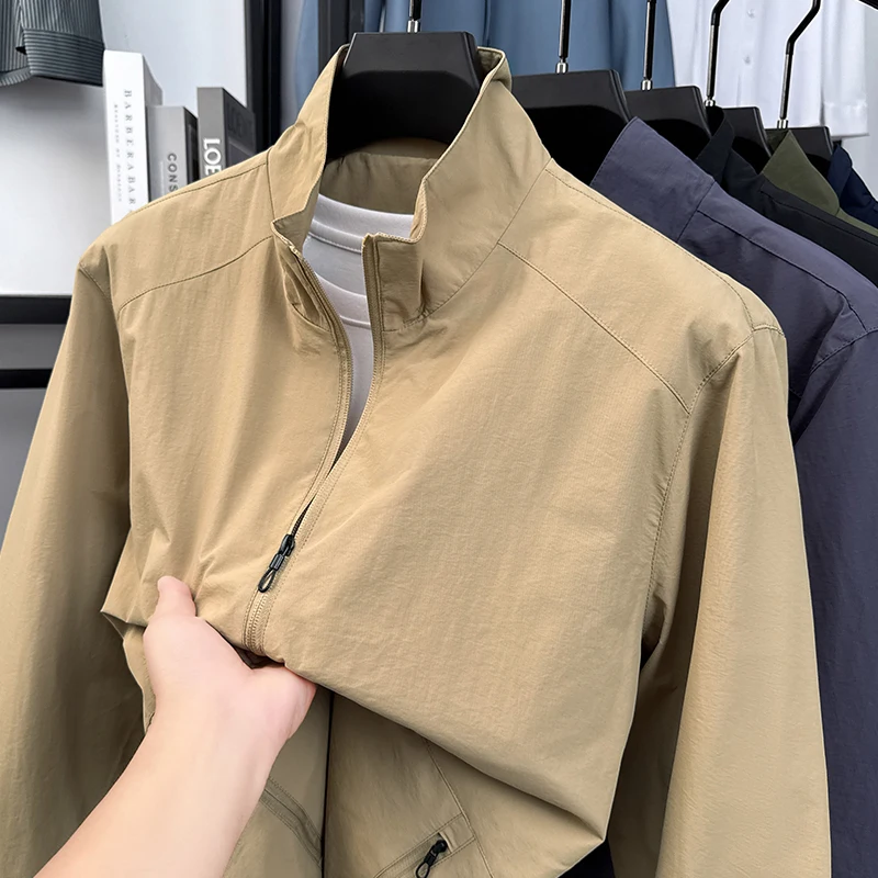 

Men's Lightweight Packable Windbreaker Jacket 100% Polyamide Nylon Breathable Outdoor Sports Sun Protection Coat 2026