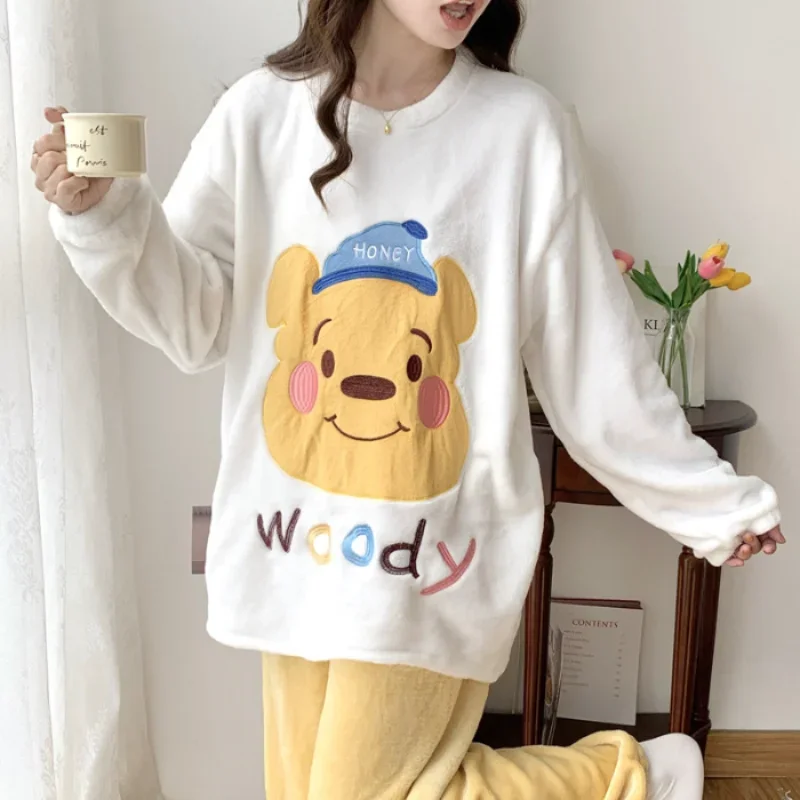 Disney Winnie the Pooh winter new cartoon flannel pajamas women's thickened round neck pullover coral fleece loungewear set