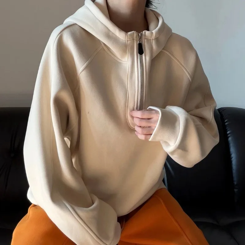 

Zipper Hoodie Loose and Casual Suit for Men Winter Fashion and Versatile Solid-color Pullover Hoodie Sporty Autumn and Winter