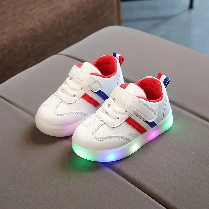 Trendy Child Sneakers Light Up Simple Girl Shoe Versatile Comfort Boy Shoe Anti Slip New Autumn Girl Sneaker Daily Casual Shoes