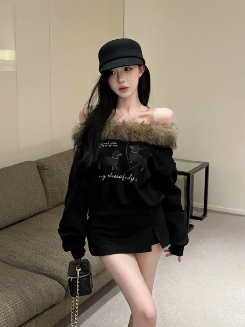 American Sle Hot Girl Dog Print Assimétrico oulder Bared Sweatshirt Feminino Outono Inverno Design Gola de Pele Destacável S...