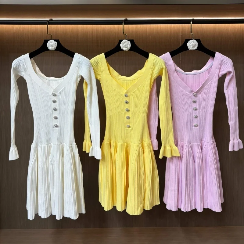 

Fall 2025 Women's One-Shoulder Crystal Button Decorated Long Sleeve Knitted Dress Y2K High-Quality Fashion Casual A-Line Skirt