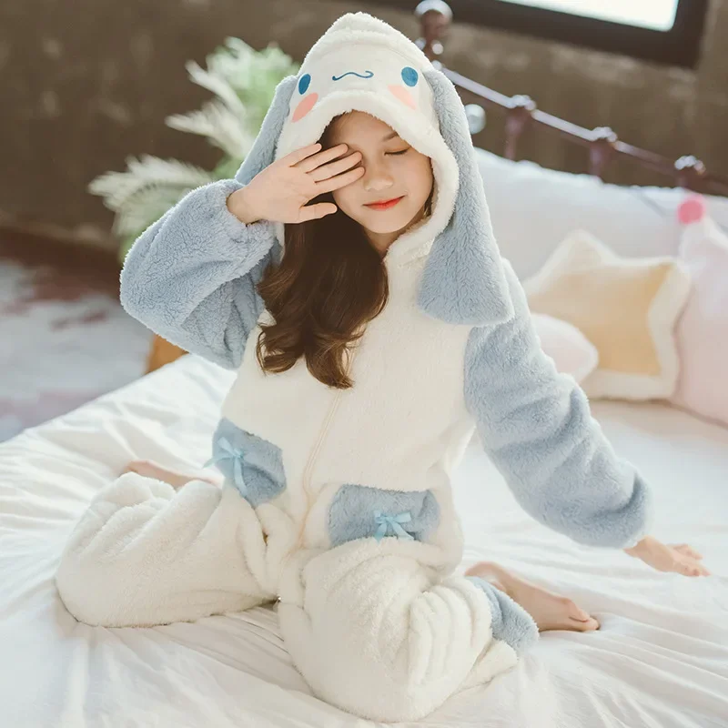 Sanrio Cinnamoroll Autumn Winter One-piece Pajamas Flannel One-piece Girls Thickened Baby Plus Velvet Pajamas Children\'s Gifts