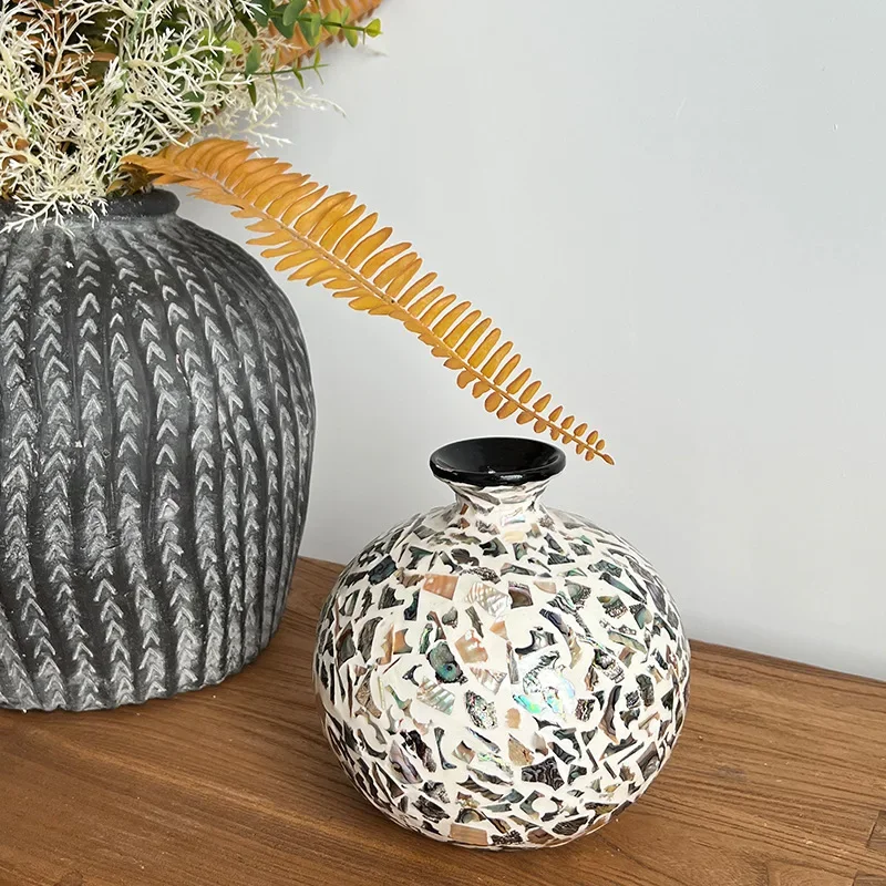 Wholesale Color Shells Light Luxury Nordic Desktop Storage Dried Flowers Vase Shooting Props American Furniture Flower Basket