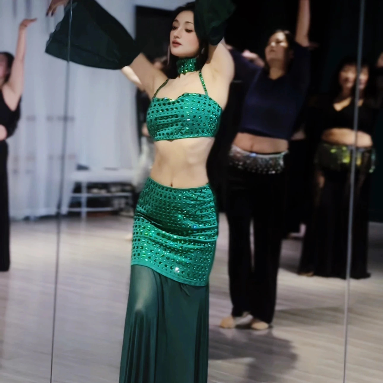 

Костюм для танца живота для женщин, элитный роскошный комплект с бриллиантами для взрослых, комплект одежды для восточного танца живота