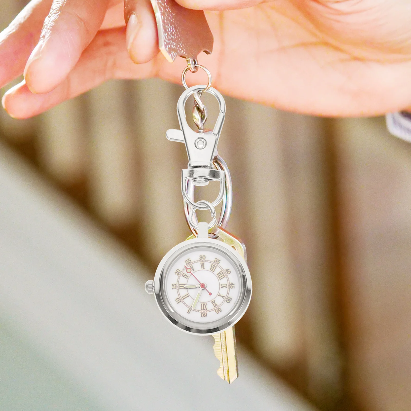 

Big Dial Alloy Pocket Watch Luminous Pointer Clip on Keychain Hanging Watch Students Exam School Nurse Doctor Gift