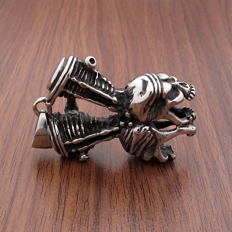 Retro Motorcycle Engine Pendant Stainless Steel Jewelry Skull Motor Biker Men‘s Necklace