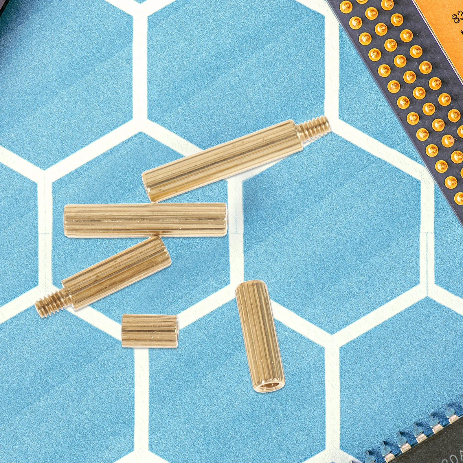 

120pcs Brass Standoff Screws Hex Spacers Assortment Kit For Motherboard Pcb Circuit Board Small Screws Ladder Standoff Wall