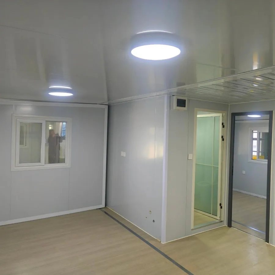 Customized Expandable Waterproof Solar Powered Luxury Easy Install Fast Assembly Folding Portable Container House