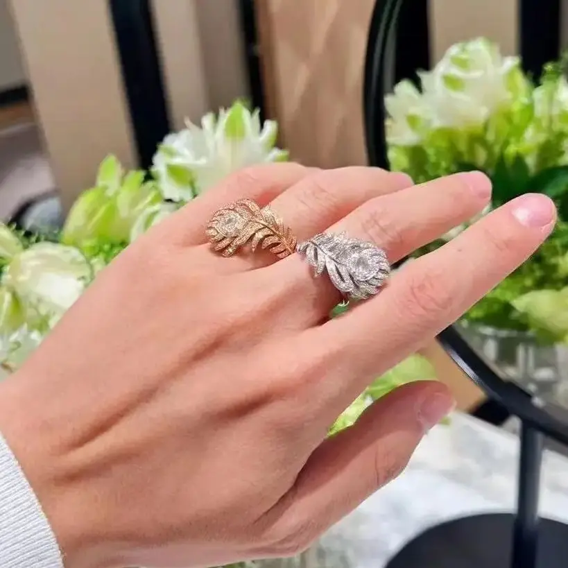 

Luxury French A5 Grade Zircon Feather Non Fading Women's Ring Dazzling Luxury Moissanite Holiday Banquet Gift
