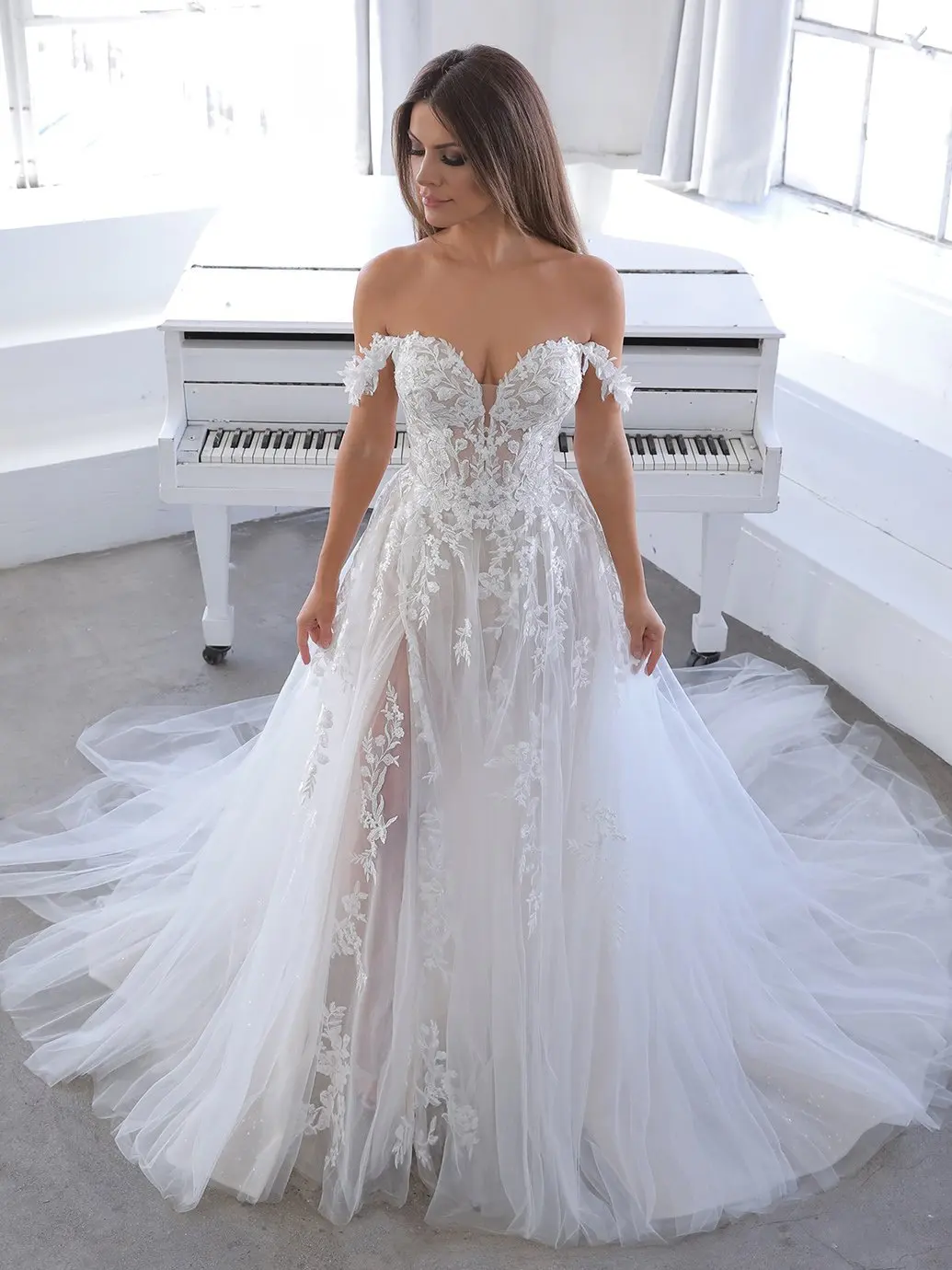 CloverBridal French Lace Floral Off Shoulder Elegant and Pretty Women's Dresses 2024 Boho Soft Tulle свадебное платье WW8253