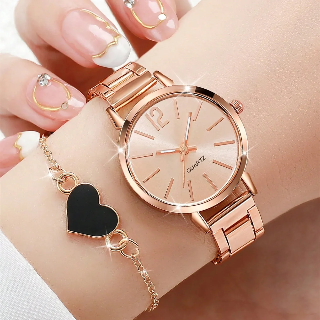 Golden Watches Heart Charm Bracelet 2pcs Set Fashion Quartz Wristwatches for Women Gifts Luxury Ladies Watch Relogio Feminino