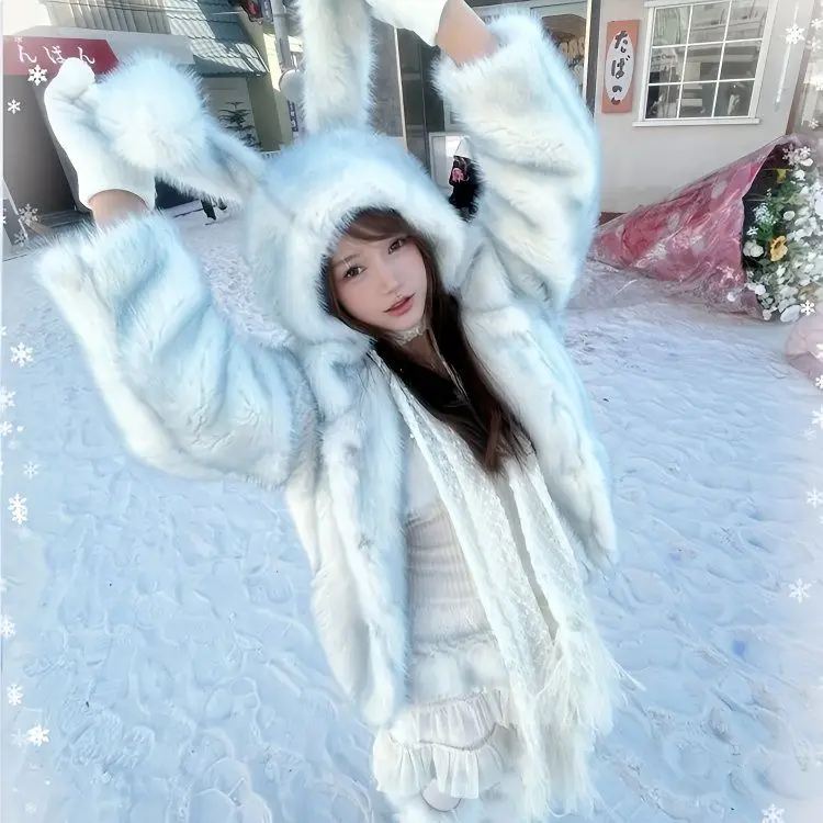 

Japan Sweet And Cute Winter Gradient New Fox Fur Eco-Friendly Fur Warm And Thickened Women'S Coat Ears