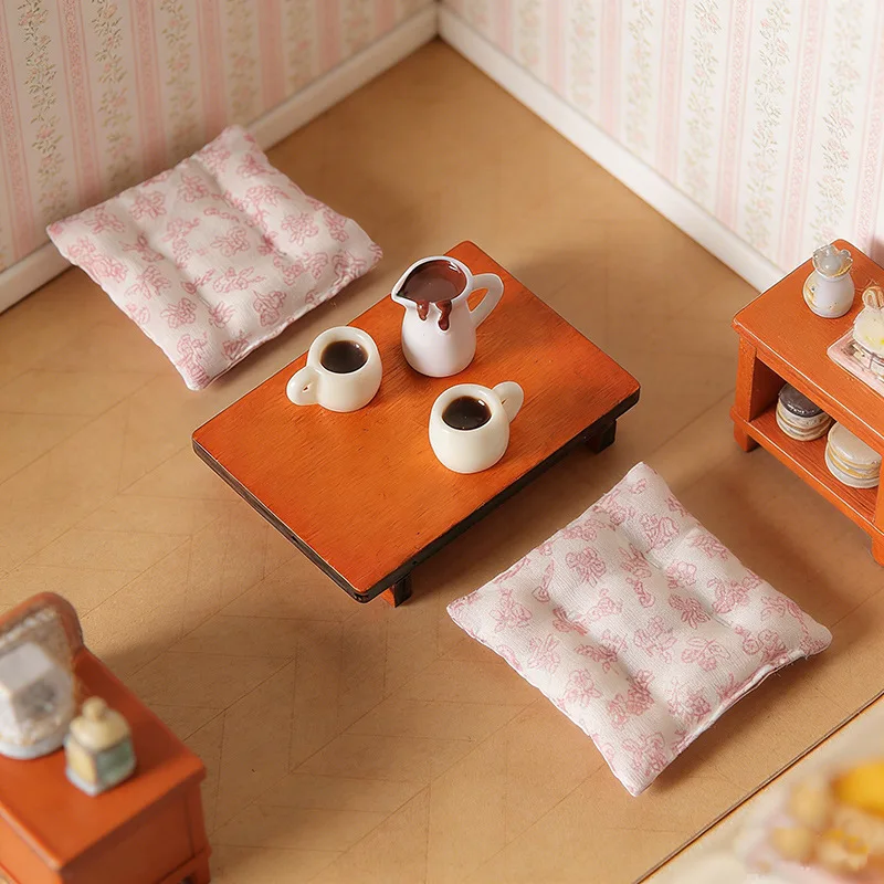 

MiniatureDollhouseLiving RoomSet,Tiny LowTable&FloralCushions,Japanese TatamiStyle Diorama Props forPretend Play & Desktop decor