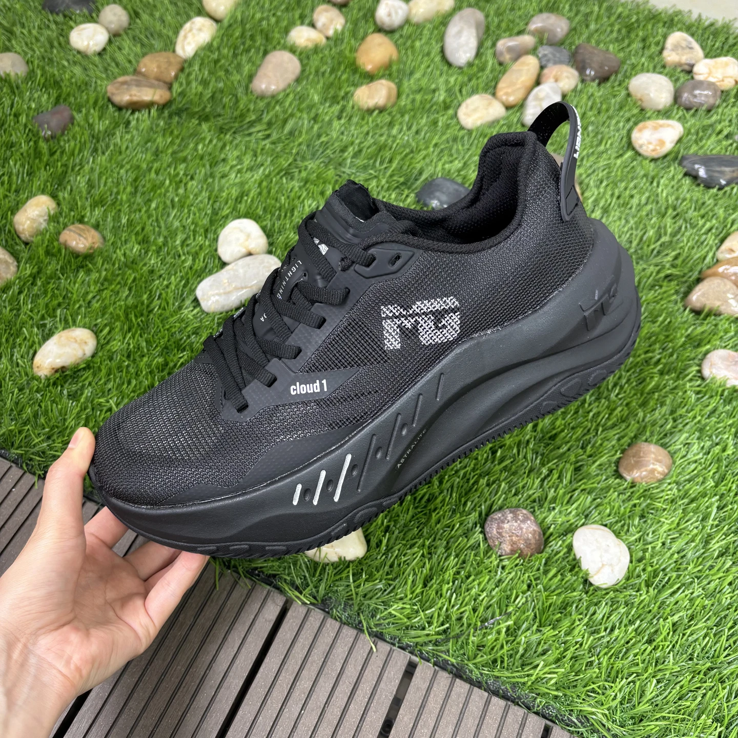 Professional Running Shoes Unisex Style Couple's Matching Wearable Walking Shoes Black & Green Sock-Style Sneakers