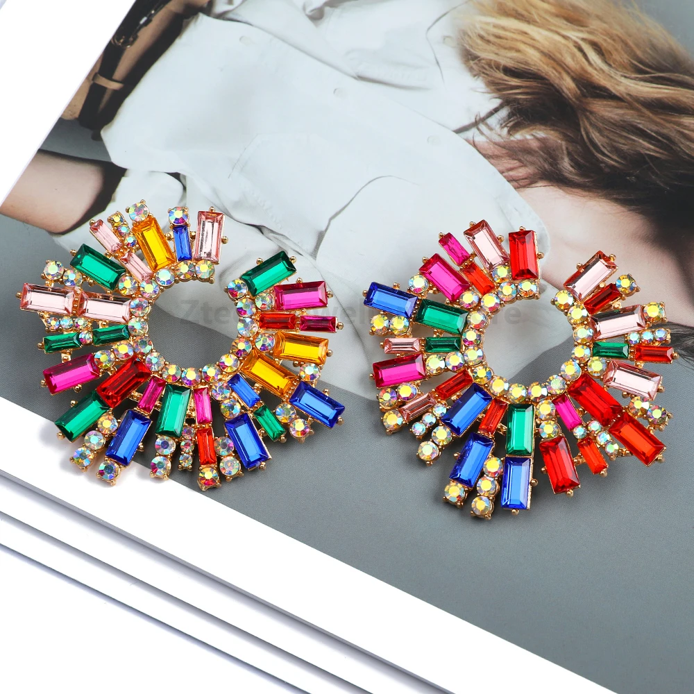 New Fashion Luxury Irregular Rhinestone Decor Round Big Stud Earrings For Women Elegant Exquisite Statement Jewelry Accessories