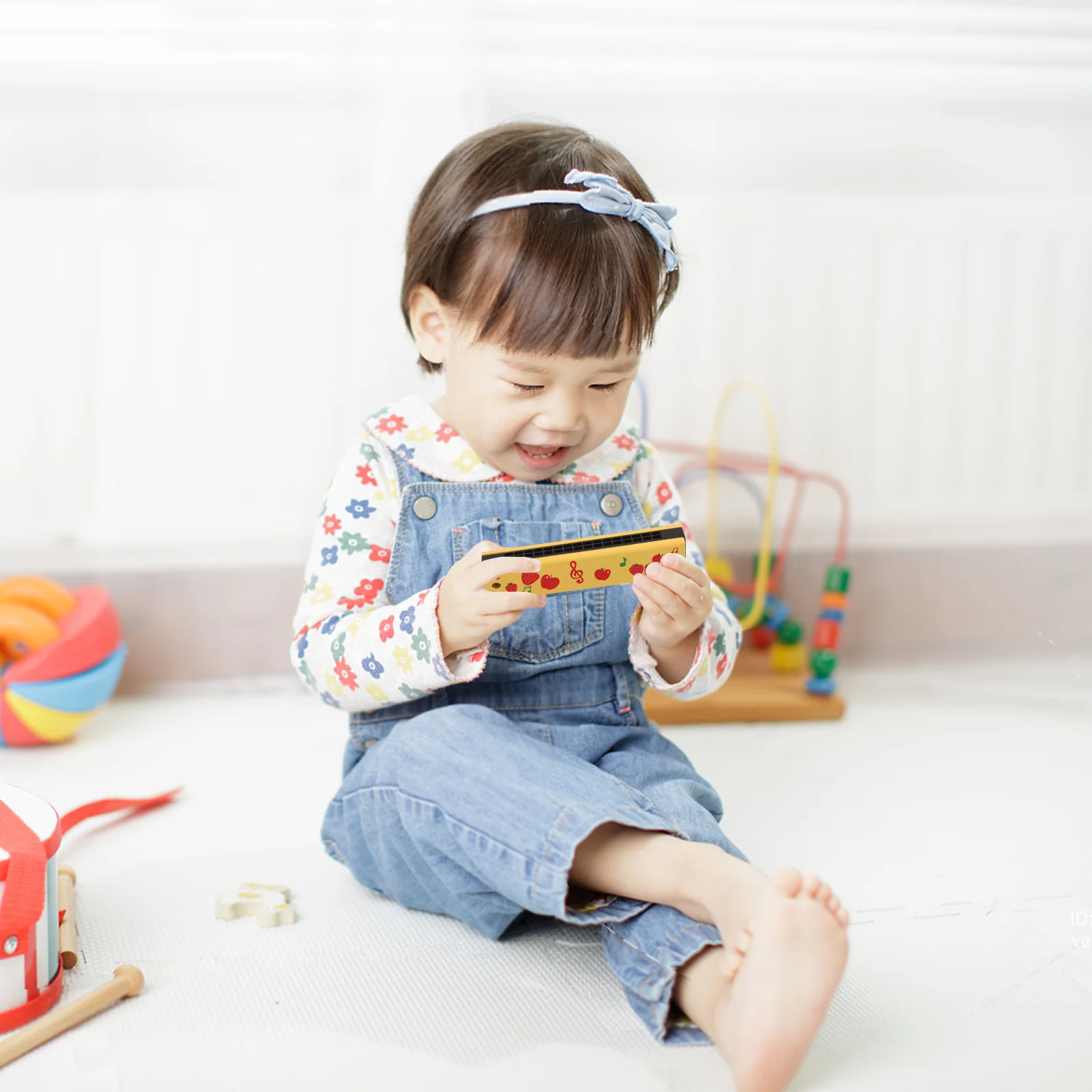 

Beginner Friendly Wooden Harmonica for Kids Toddlers Musical Instrument Fruit Pattern Portable Party Favor Gift Easy to Learn