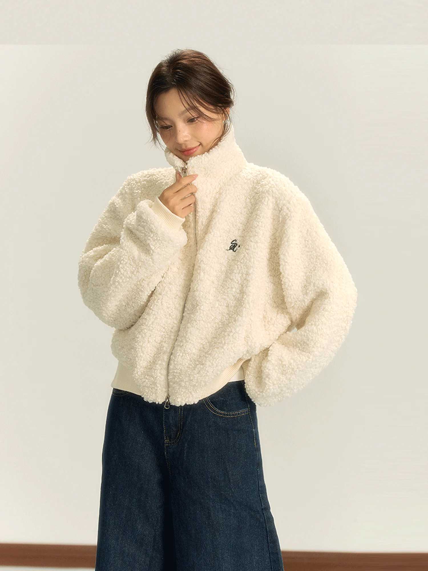 

Корейский Sle Fce на молнии Jaet, женский универсальный высокий воротник, ранняя осень, новый свободный повседневный длинный топ све