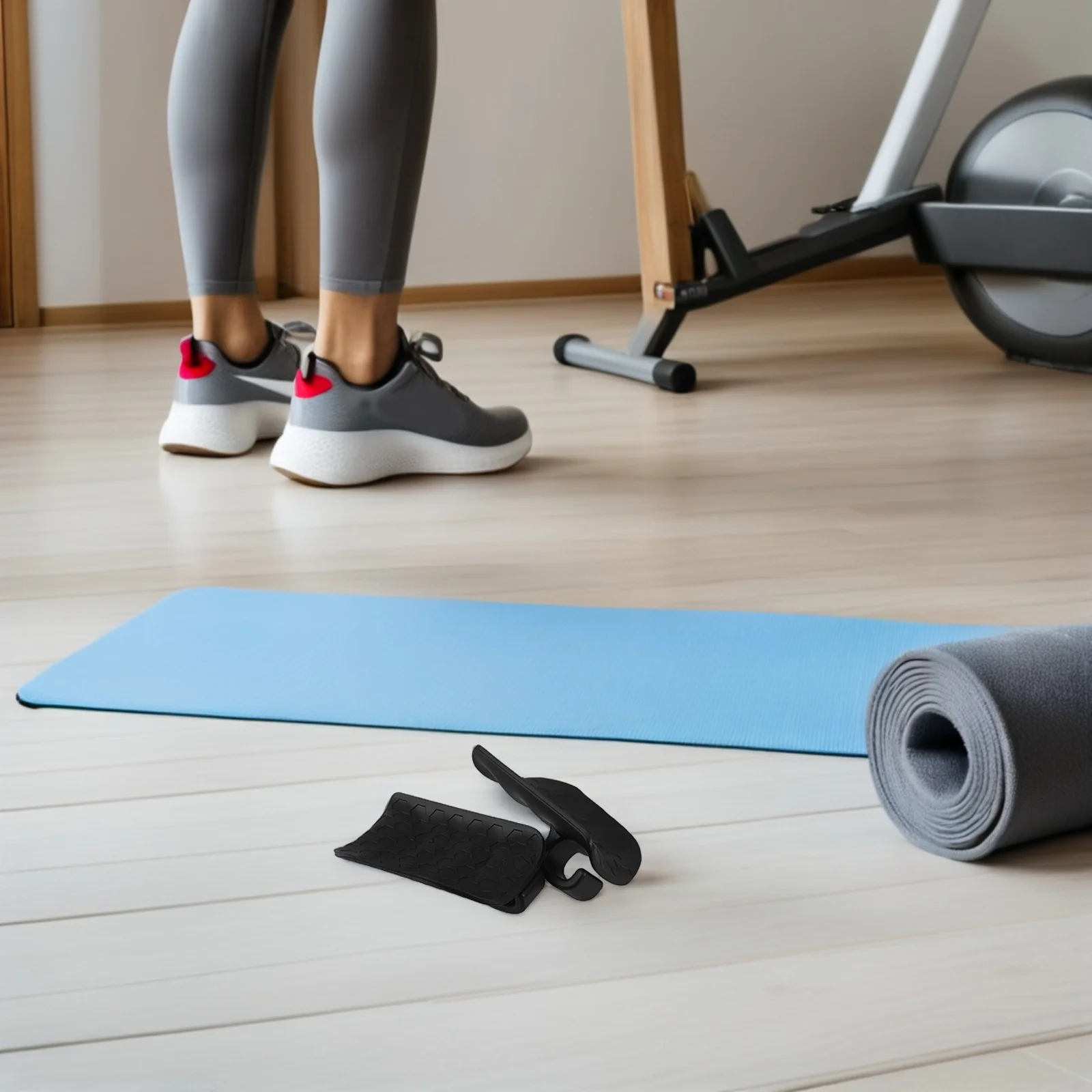 

2Pcs Ergonomic Gym Grips Anti-Slip Silicone Palm Protector for Weightlifting Deadlift Pull-Ups Dumbbell Workout Strength