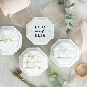 Kotak Cincin Beludru Pernikahan Pribadi Kotak Cincin Segi Delapan Slot Tiga Pertunangan Dekorasi Pernikahan Modern Kotak Cincin 1/2/3 Slot 12 penjualan terbaik yang baru saja dilakukan - №