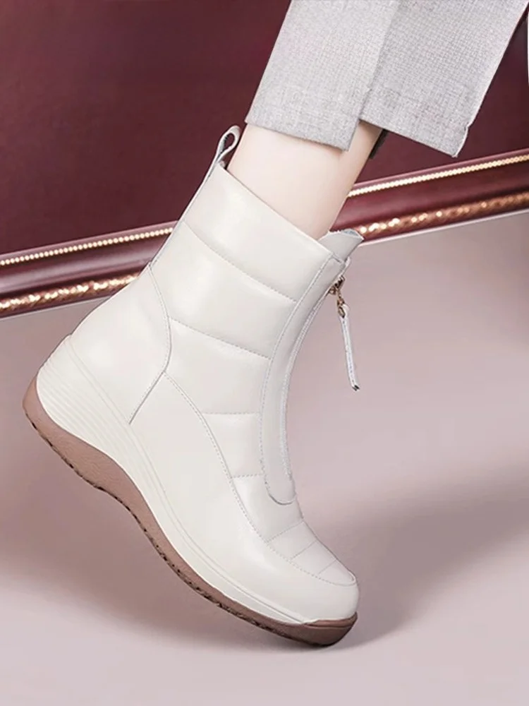 

Зимние ботинки из натуральной кожи, женские нескользящие ботинки на наклонном каблуке, зимние теплые модные корейские молодежные ботинки