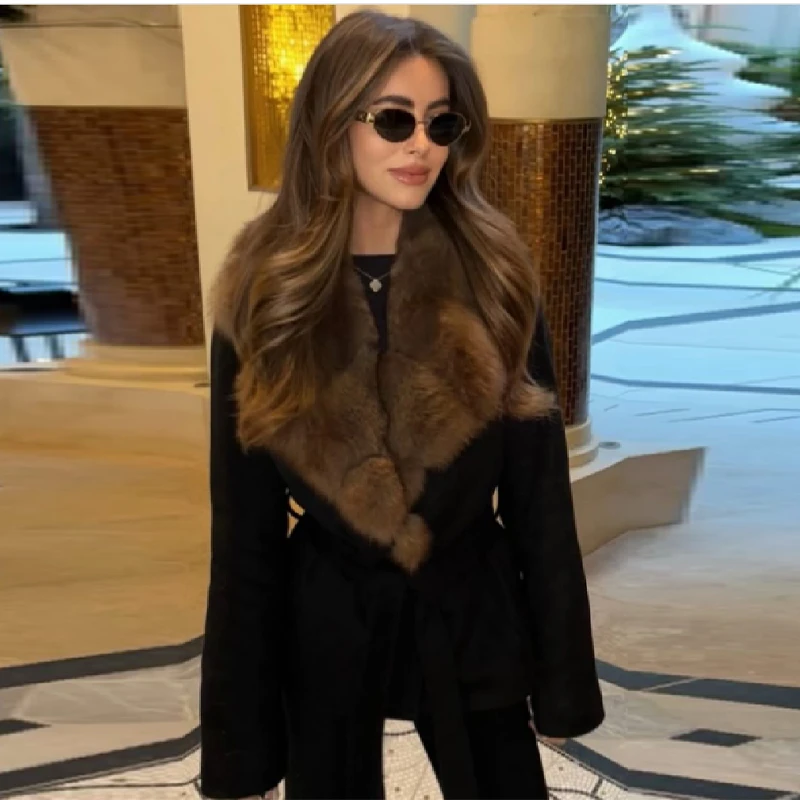 女性のセクシーなオフショルダープリーツプリントドレスファッション気質背中の開いたマキシドレス夏のストラップレス宴会イブニングドレス