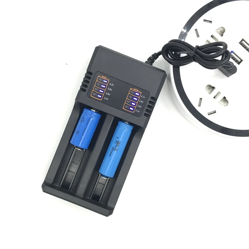 SQPP-1 Stück Smart 18650 Ladegerät Universal Akku USB Ladegerät Smart Ladegerät 2 Steckplätze für wiederaufladbare Batterie