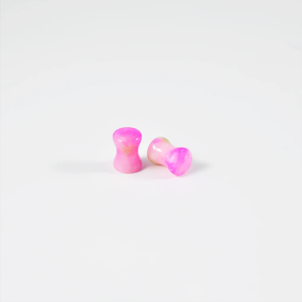 2Pcs Safflower Stone 6mm-30mm Saddle Plugs Double Flare Pink Stone Ear For Women Gift Ear Plugs Tunnel Gauges Piercing Expander