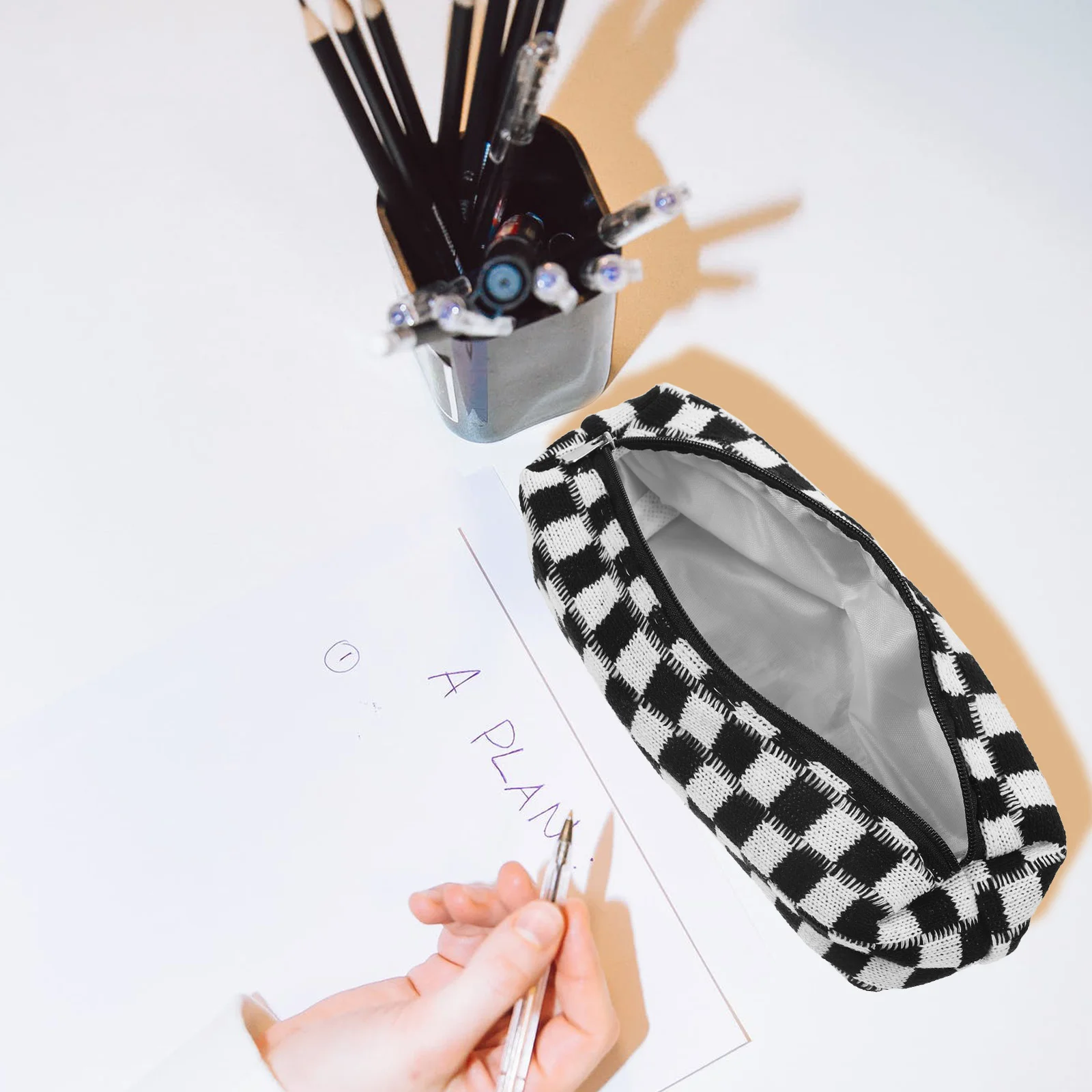 

Checkerboard Pencil Case Lightweight Portable Organizer Large Capacity Polyester Zipper Bag For Stationery Travel Student