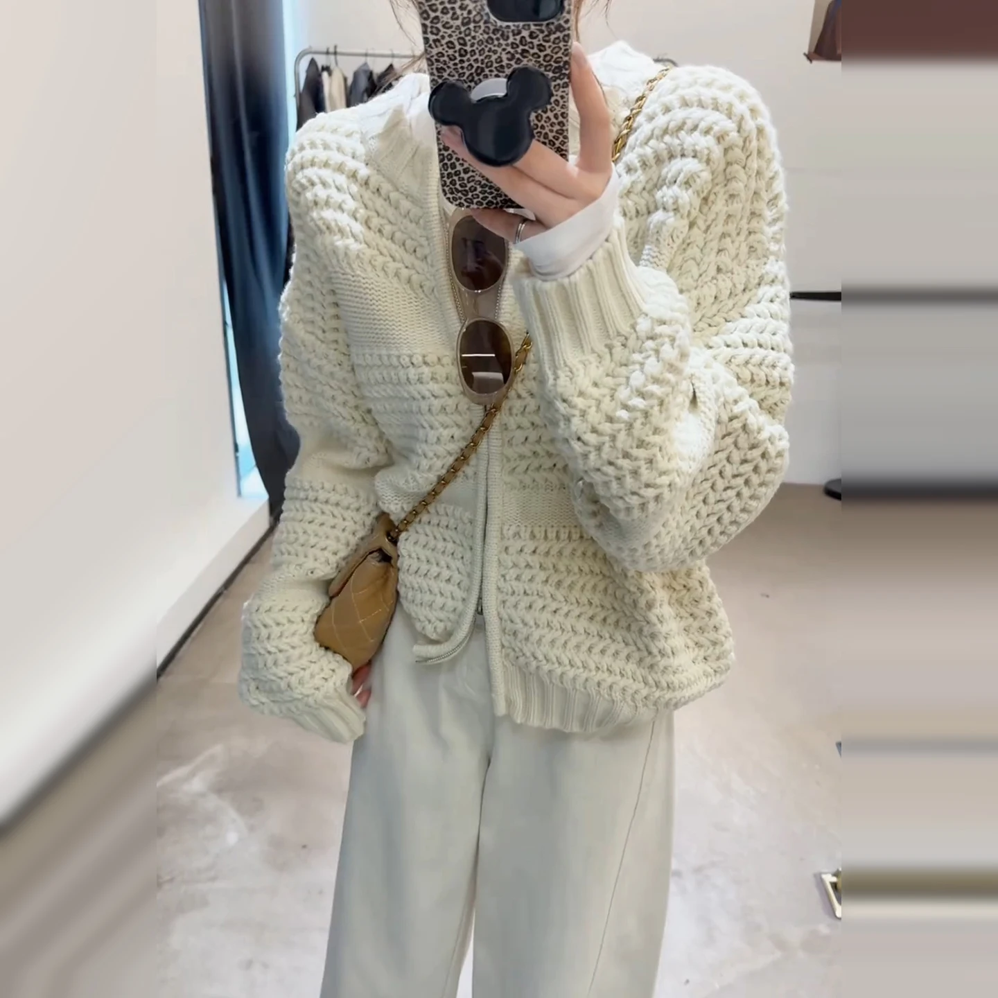 ショートニットカーディガン レディース ユニークデザイン ジャケット 高級 秋冬新作