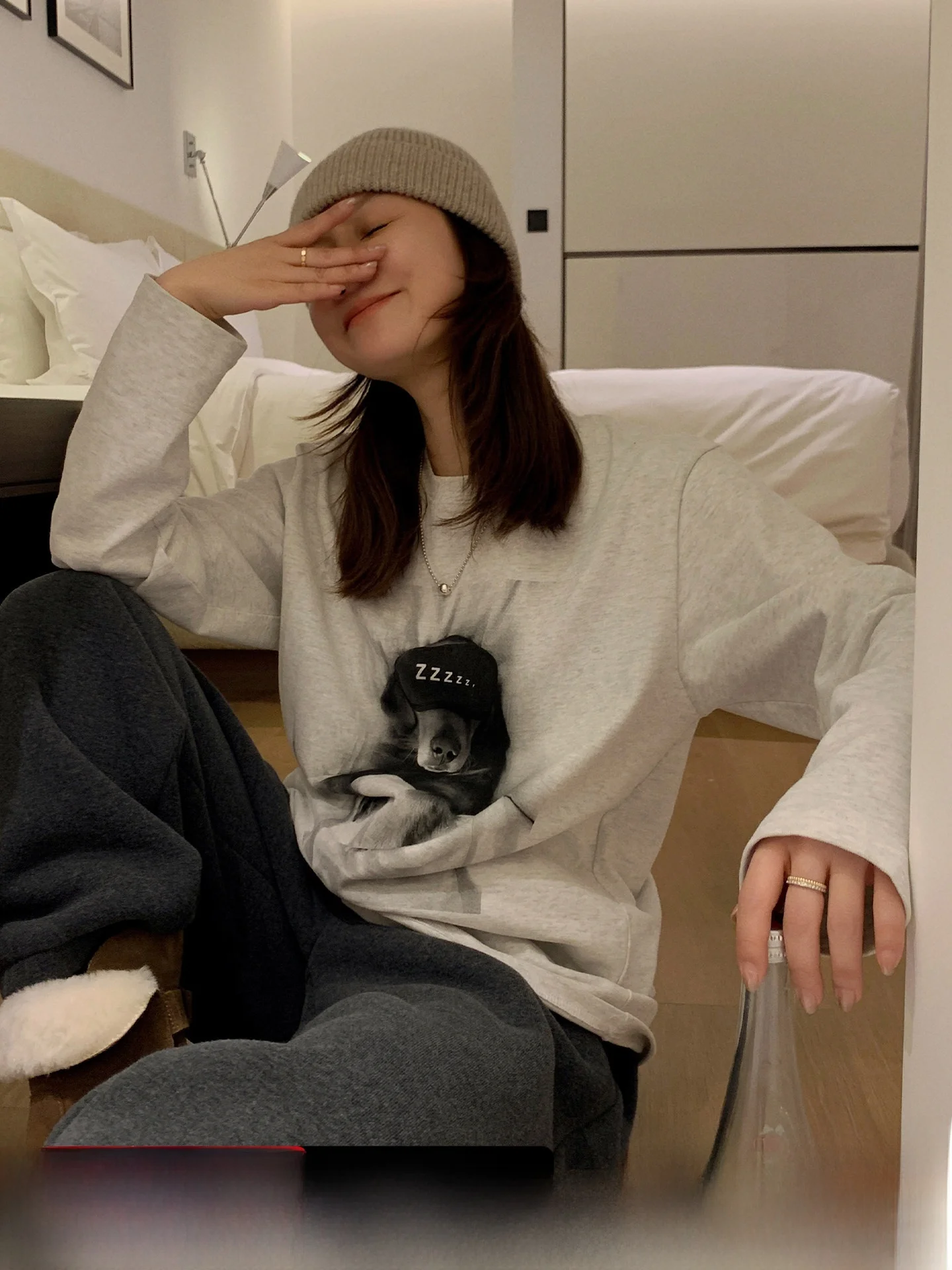 

Женская хлопковая футболка Libelin Sisy Winter 2025 с длинным рукавом, повседневная, с принтом, свободного кроя, в корейском стиле, с круглым вырезом