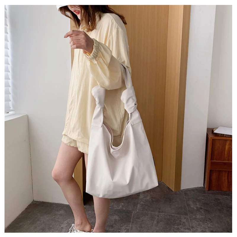 

Women's Tote Bag Lazy Style Spring and Summer Nylon Korean Light and Thin Handbag Versatile Large Capacity Fashion Crossbody Bag